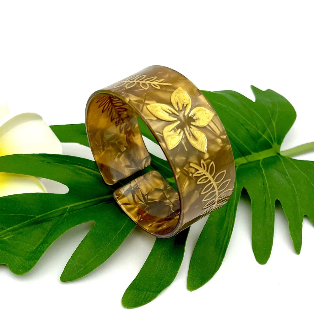 Polynesian Pacific Tropical Islanders Plumeria Flower Acrylic Cuff Bangles Bracelet For Women And Girls
